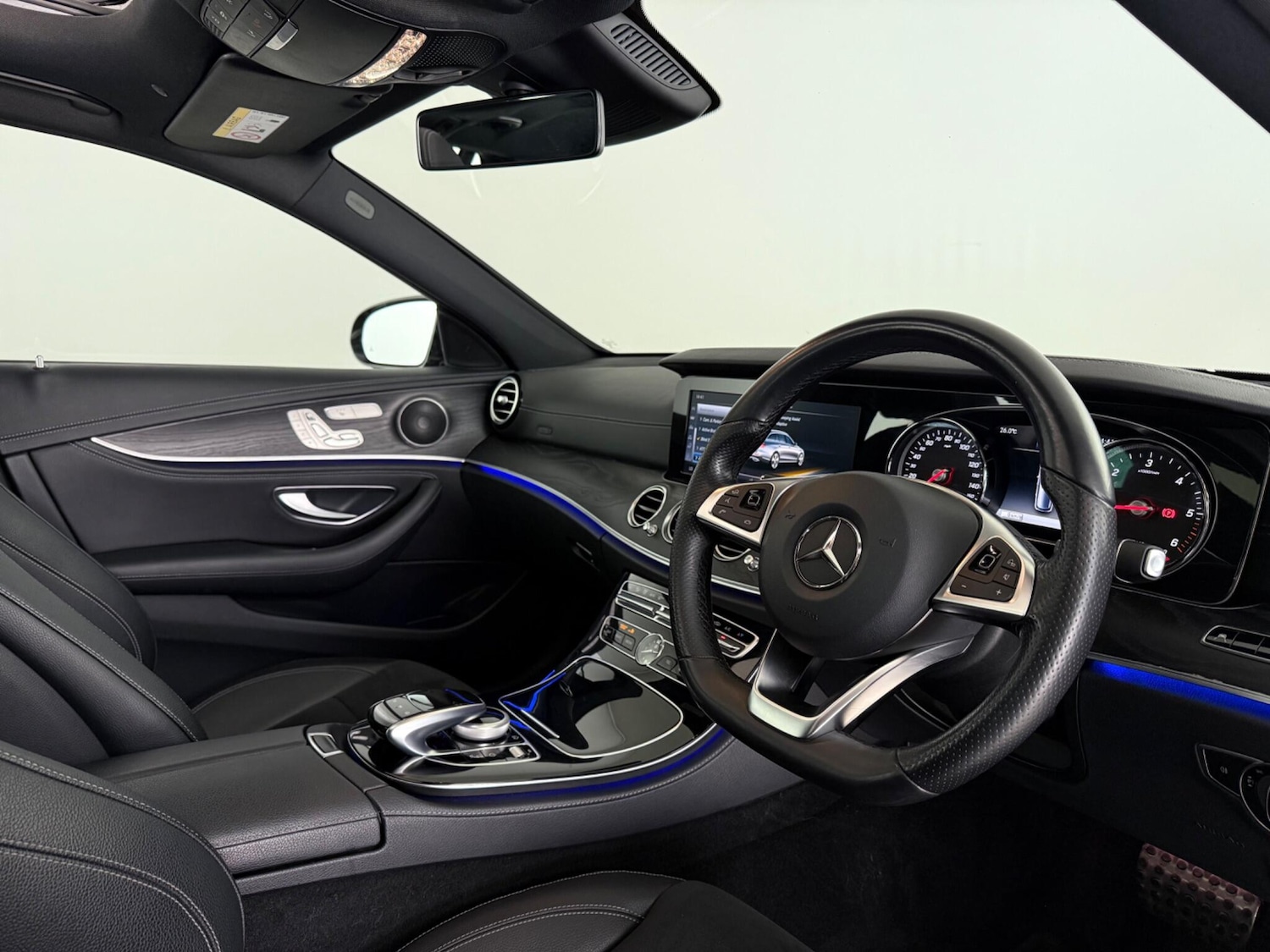 Used Mercedes-Benz E Class 2018 for sale - 77216751: Photo 12