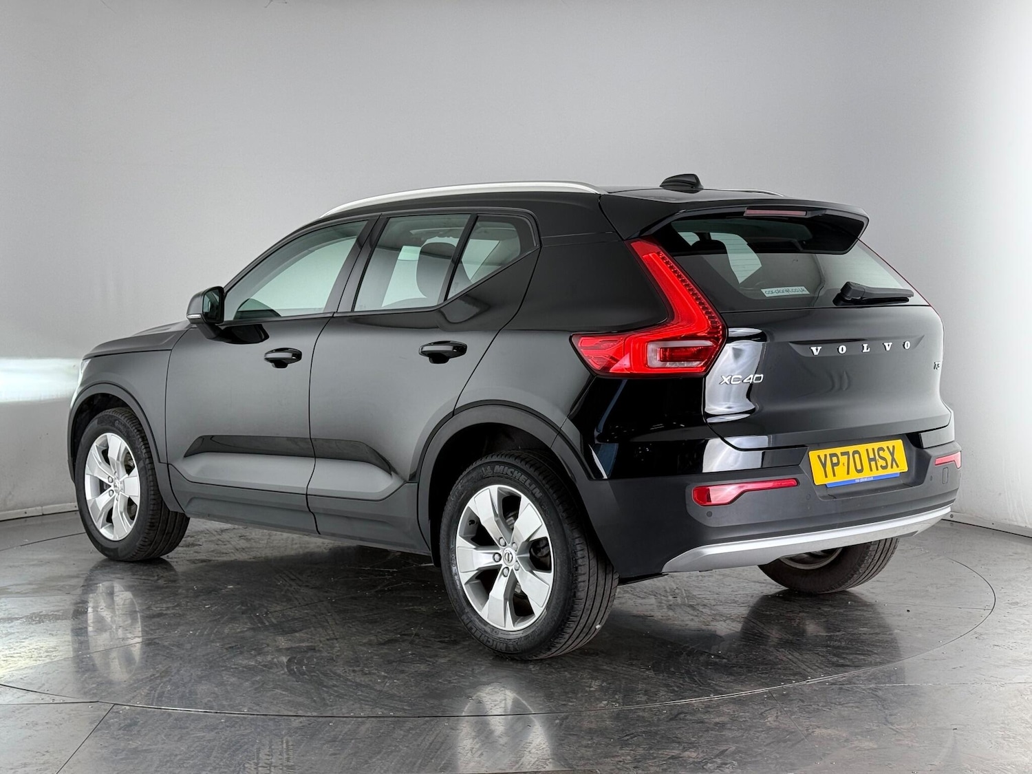 Used Volvo XC40 2020 for sale - 77243357: Photo 4