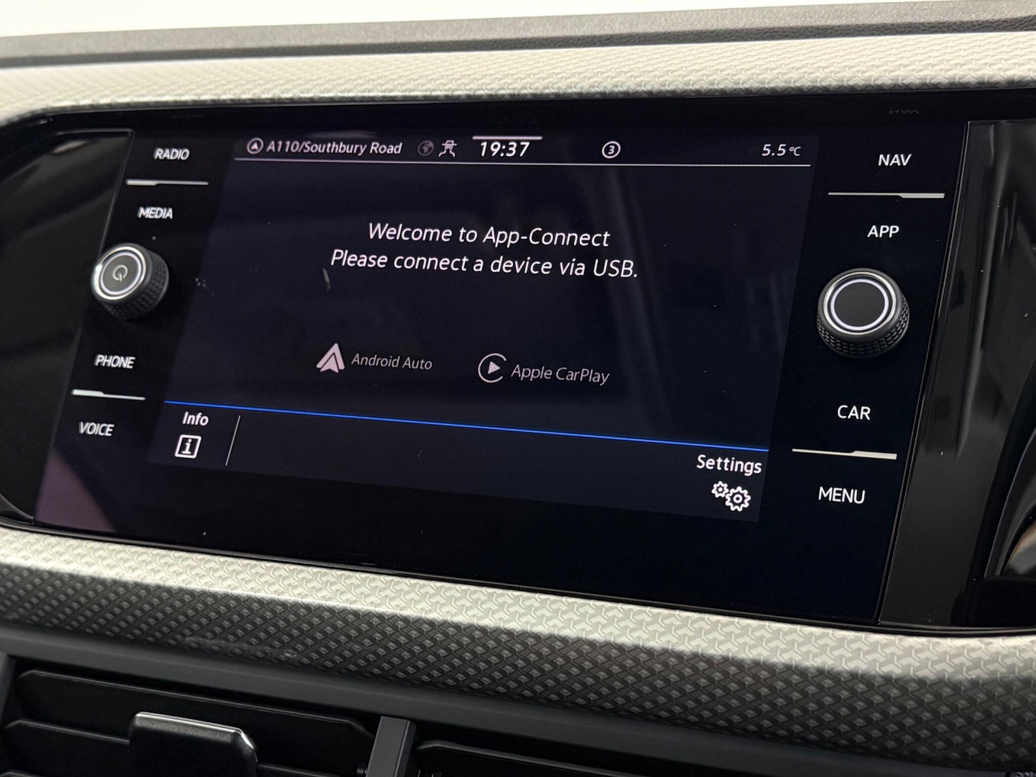 Used Volkswagen T-Cross 2024 for sale - 77456603: Photo 20