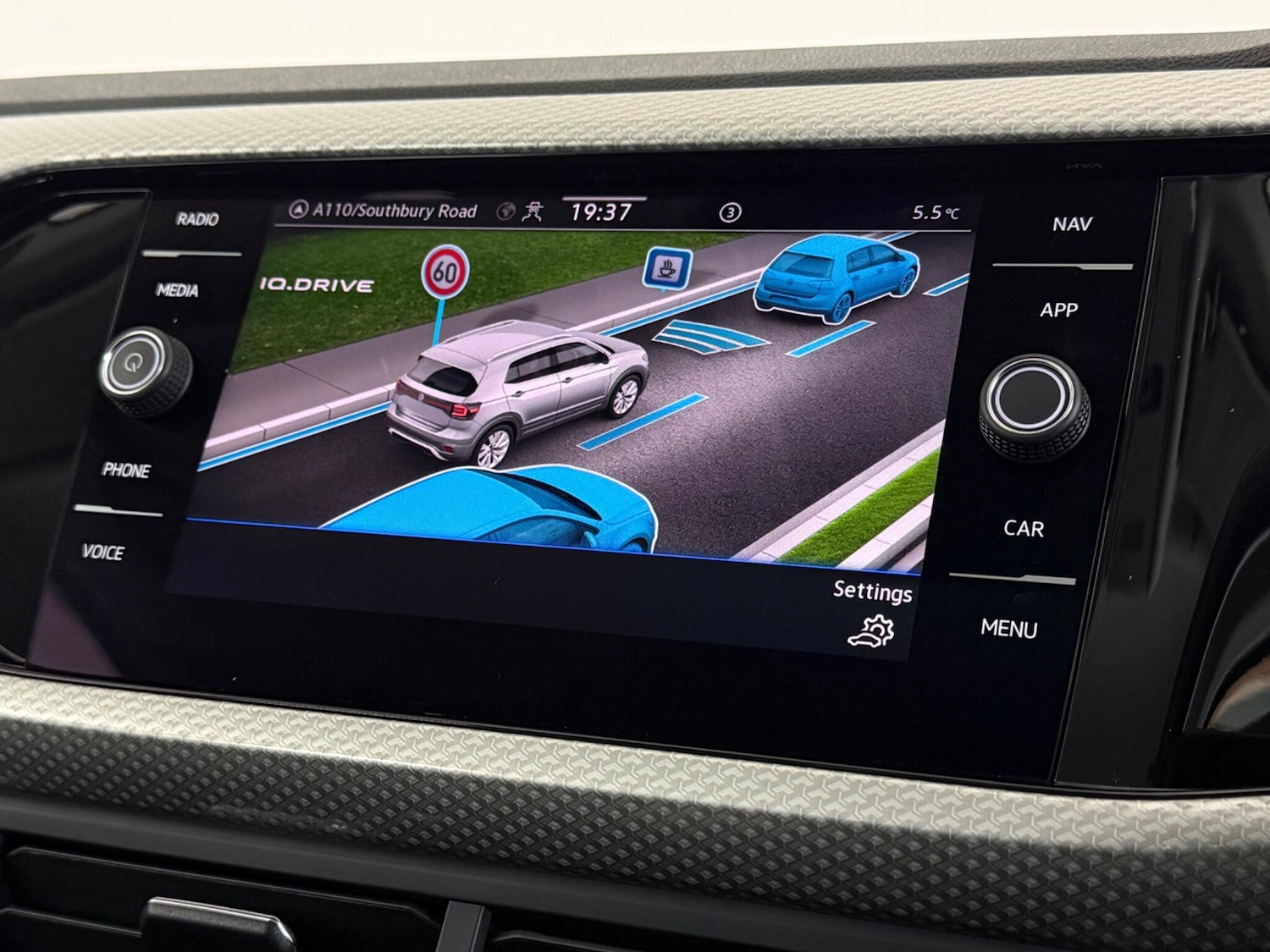 Used Volkswagen T-Cross 2024 for sale - 77456603: Photo 23