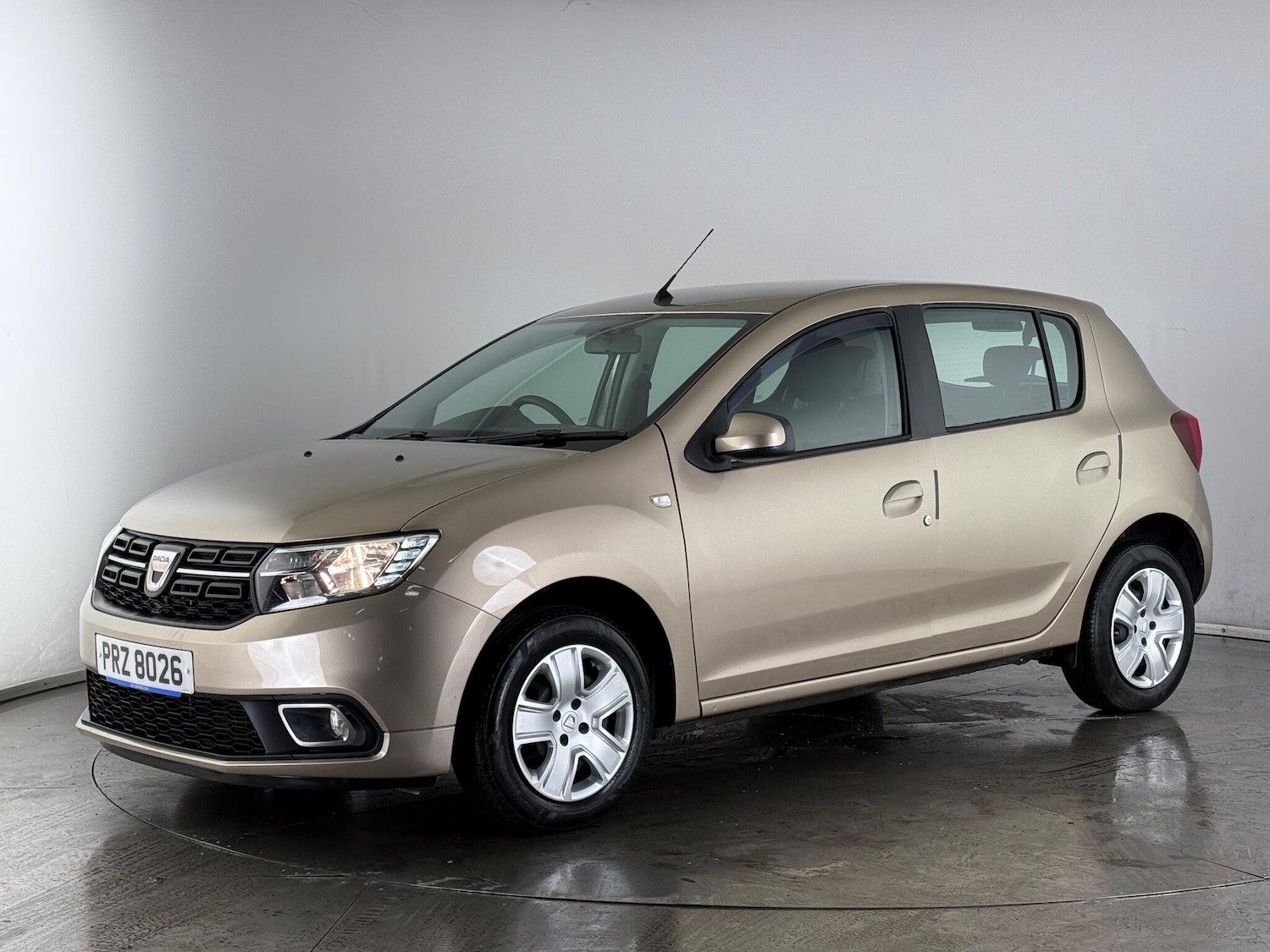 Used Dacia Sandero 2020 for sale - 77221542: Photo 2