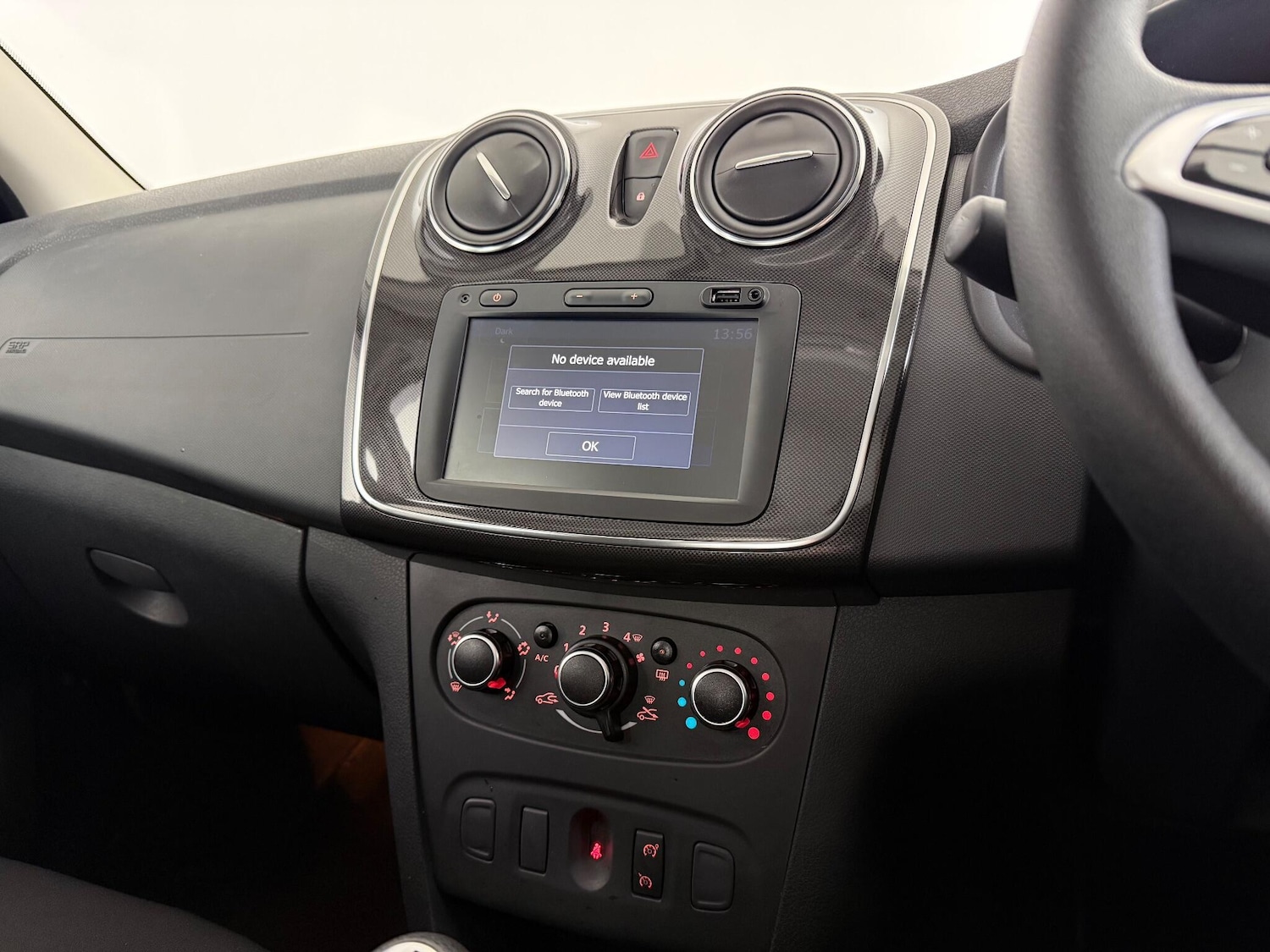 Used Dacia Sandero 2020 for sale - 77221542: Photo 29