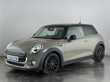 Used MINI Hatch 2019 for sale - 74734149: Photo