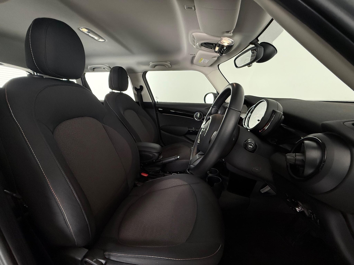 Used MINI Hatch 2022 for sale - 76619705: Photo 15