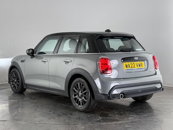 Used MINI Hatch 2022 for sale - 76619705: Photo