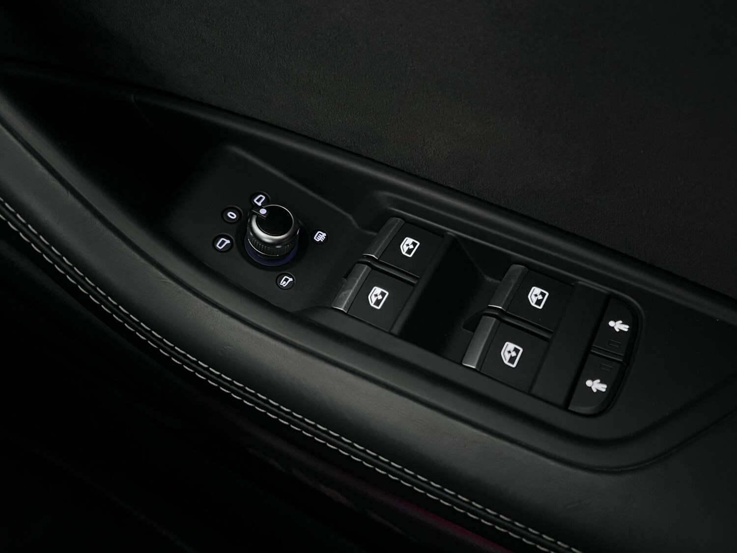 Used Audi RS4 2018 for sale - 77555768: Photo 25