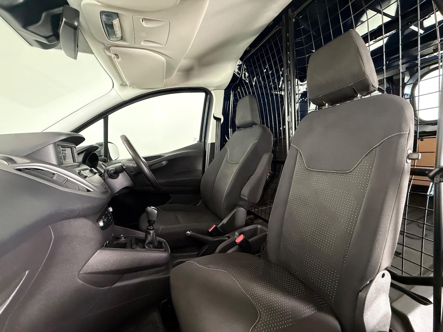 Used Ford Transit Courier 2021 for sale - 76645444: Photo 17