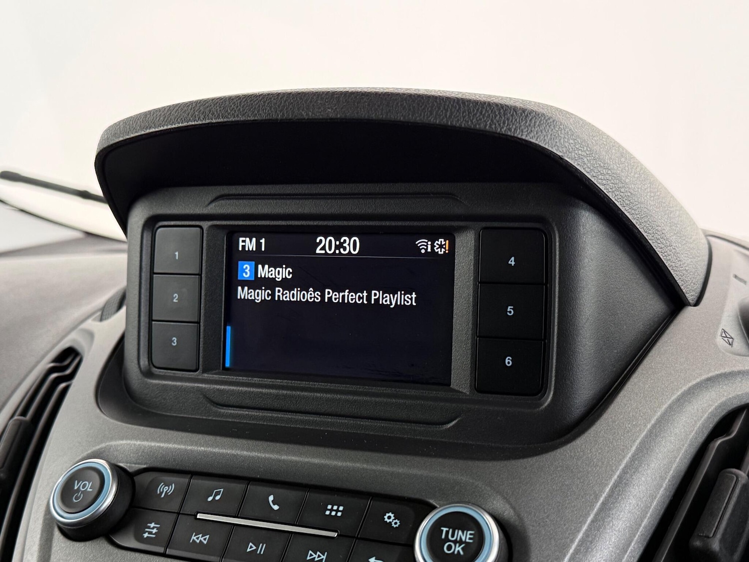 Used Ford Transit Courier 2021 for sale - 76645444: Photo 27