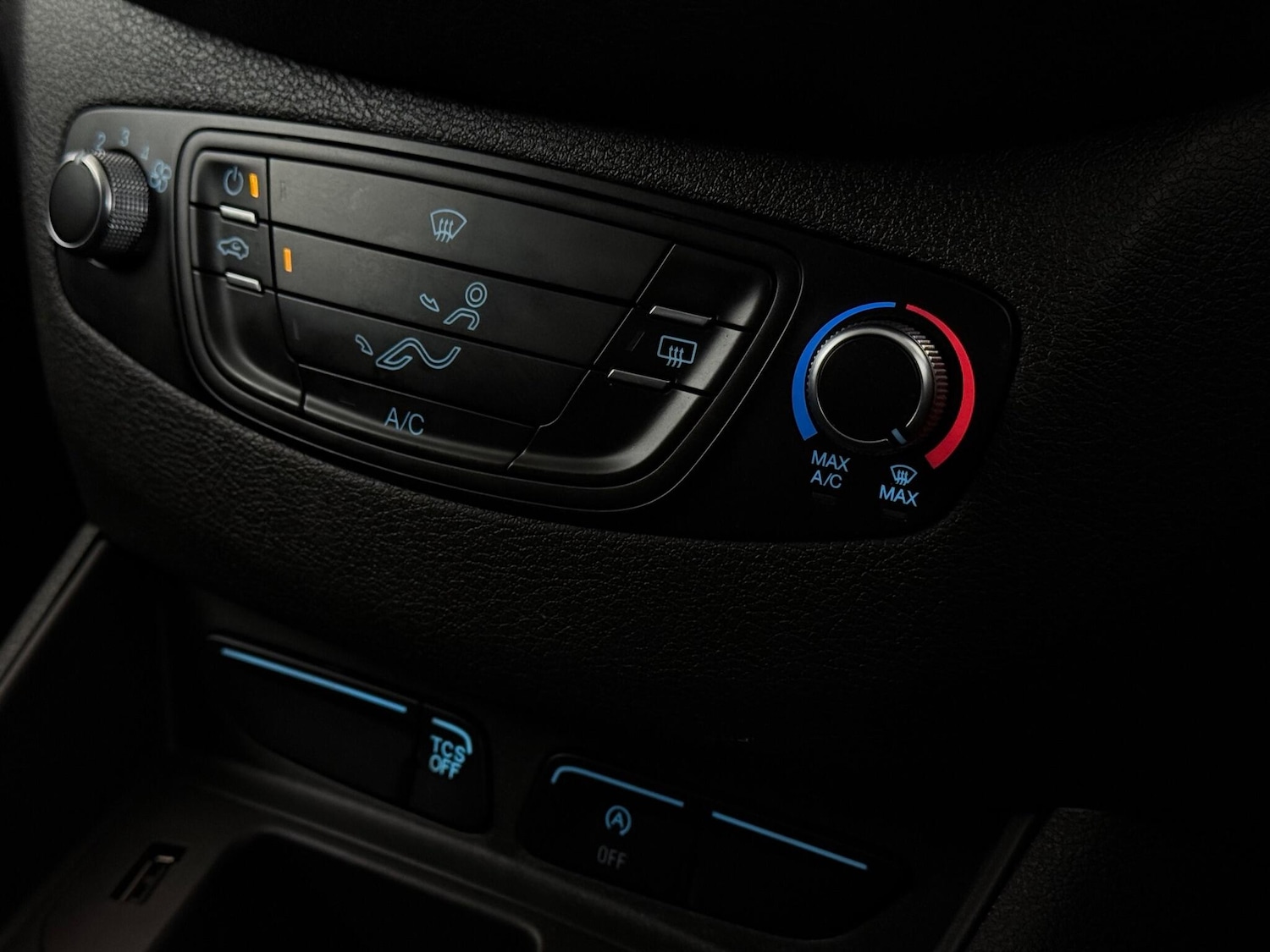 Used Ford Transit Courier 2021 for sale - 76645444: Photo 34