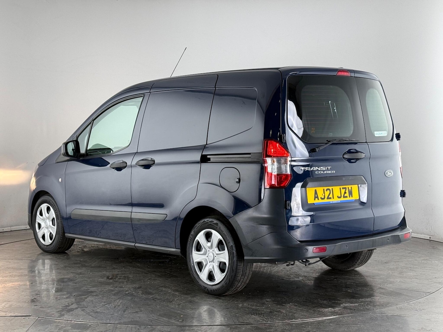 Used Ford Transit Courier 2021 for sale - 76645444: Photo 4