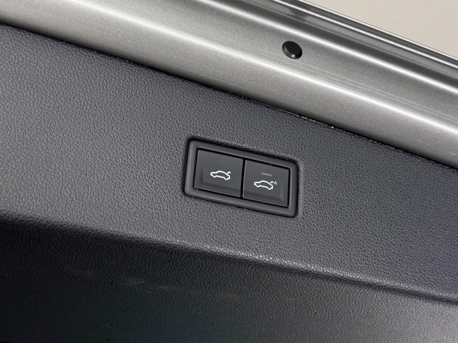 Used Volkswagen Tiguan 2019 for sale - 77216694: Photo 11