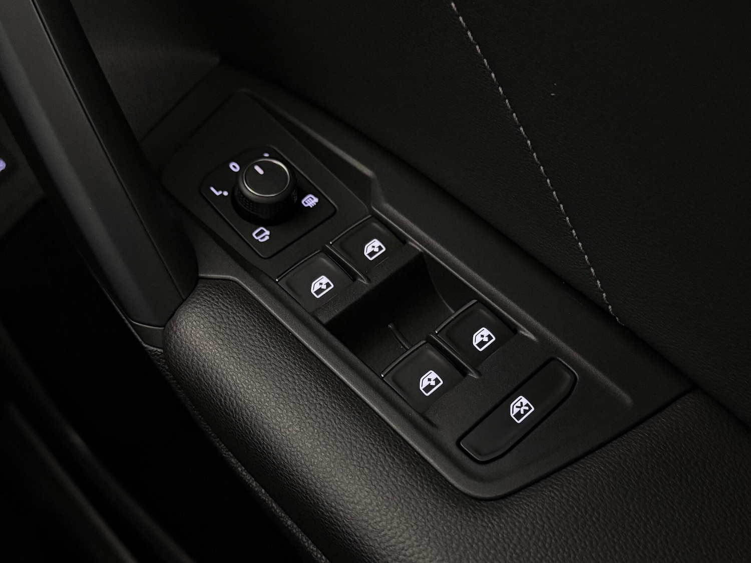 Used Volkswagen Tiguan 2019 for sale - 77216694: Photo 24