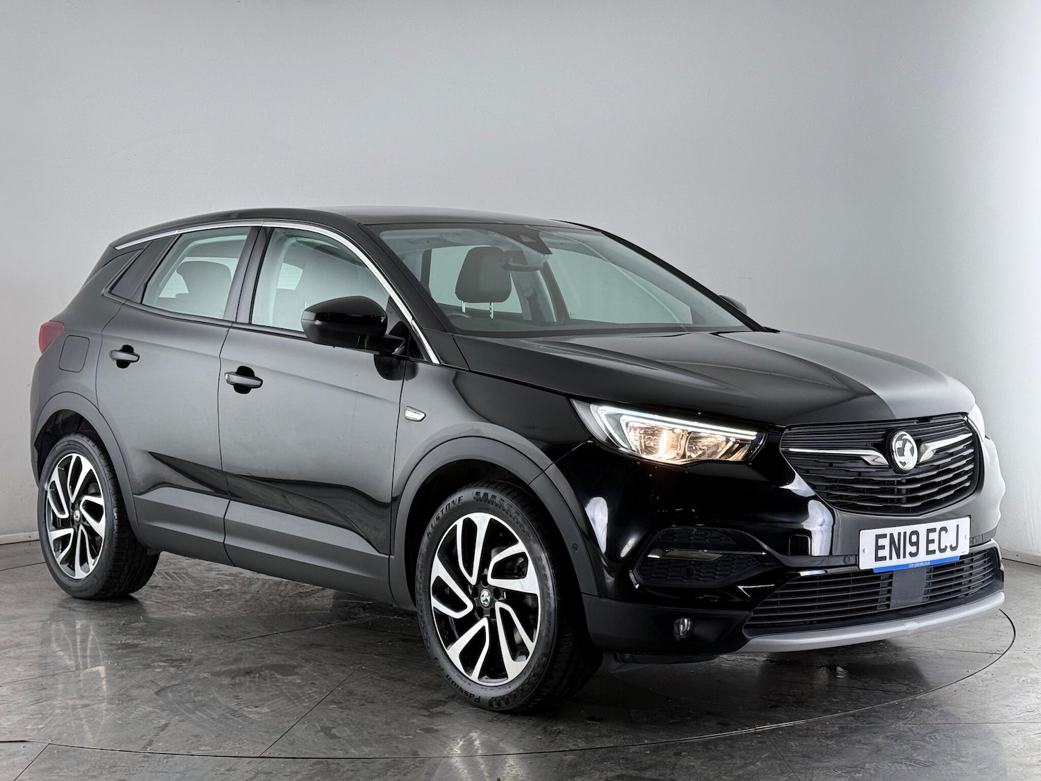 Used Vauxhall Grandland X 2019 for sale - 77182489: Photo 1