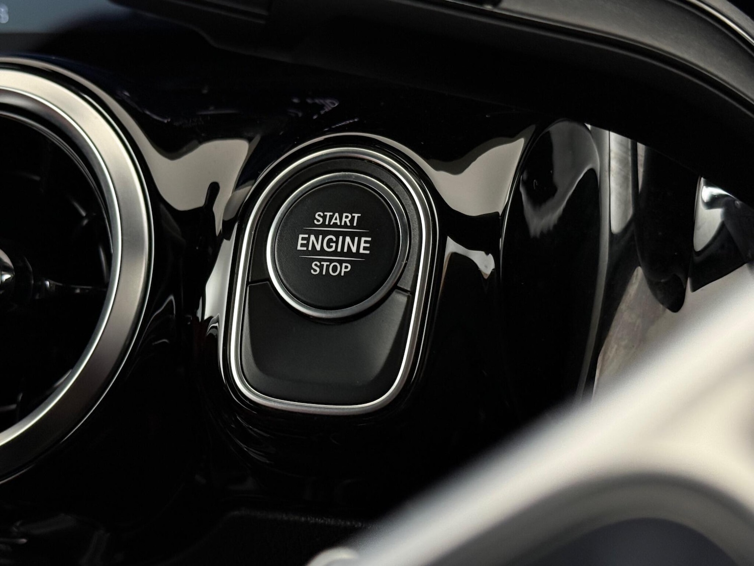 Used Mercedes-Benz GLA 2021 for sale - 76466916: Photo 44