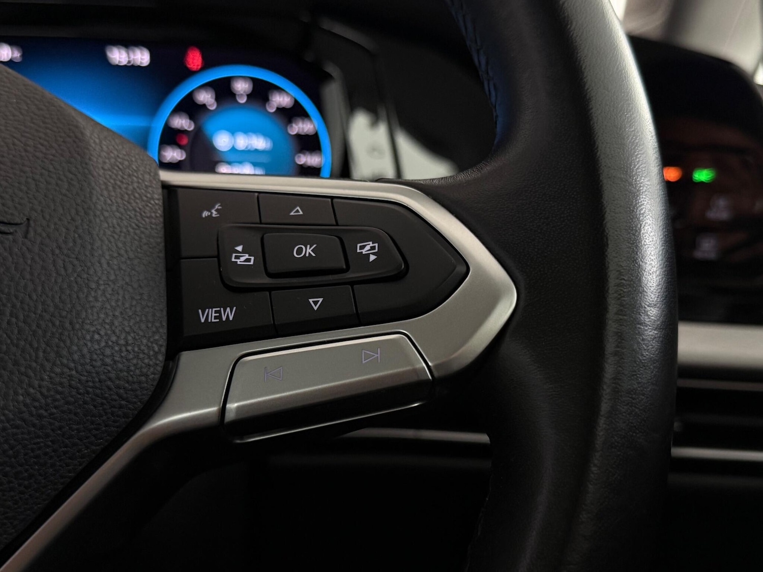 Used Volkswagen Golf 2020 for sale - 76467299: Photo 25