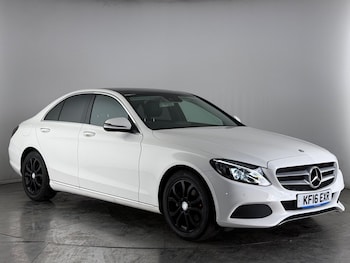 Used Mercedes-Benz C Class 2016 for sale - 77575527: Photo