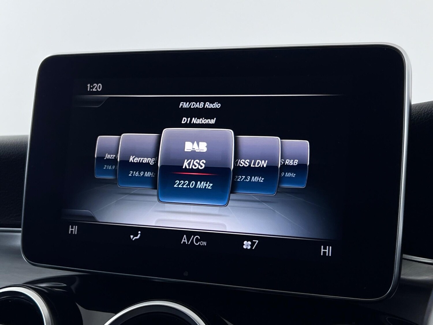 Used Mercedes-Benz C Class 2016 for sale - 77575527: Photo 28