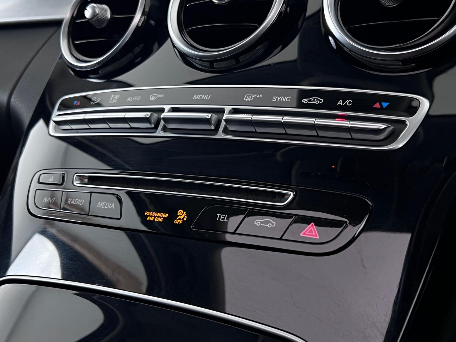 Used Mercedes-Benz C Class 2016 for sale - 77575527: Photo 30