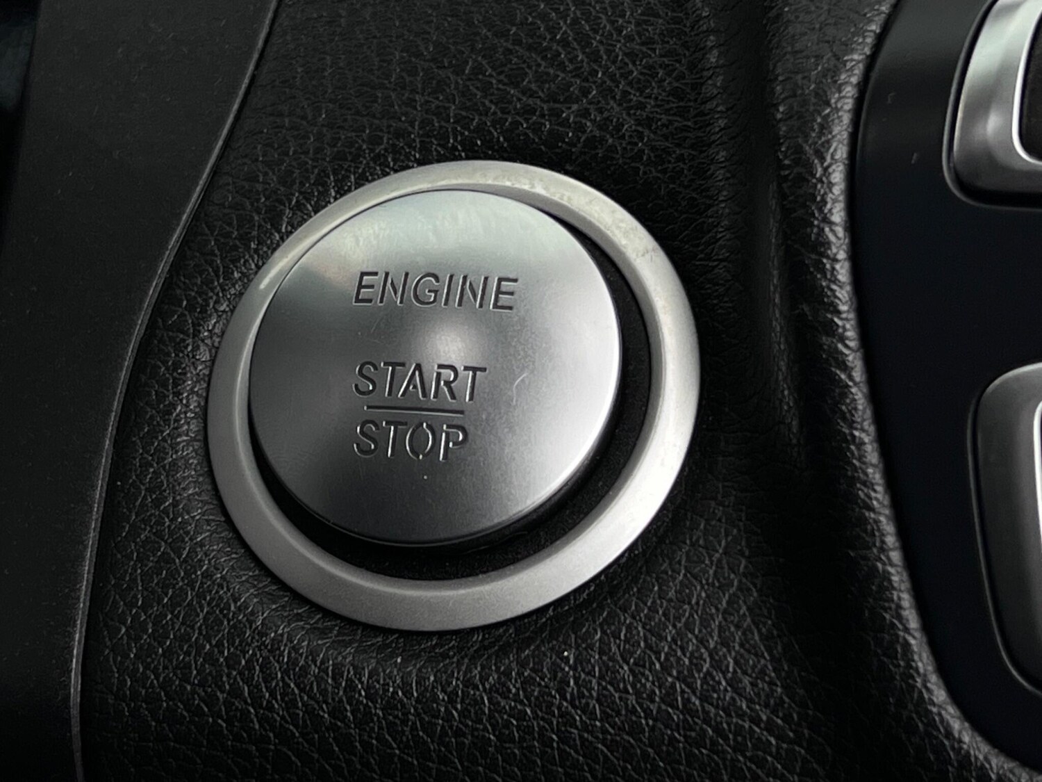 Used Mercedes-Benz C Class 2016 for sale - 77575527: Photo 31