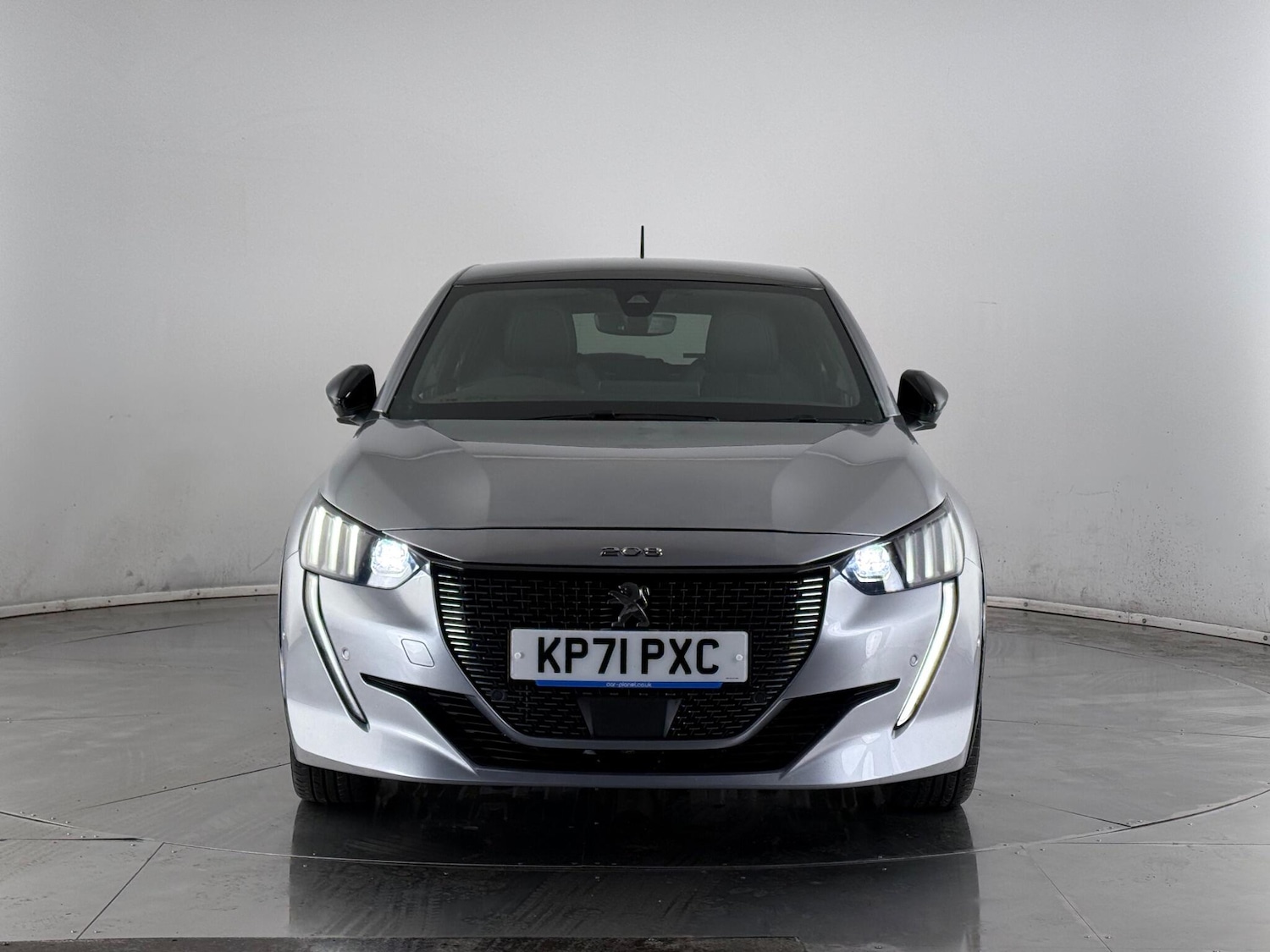 Used Peugeot 208 2021 for sale - 77246597: Photo 2