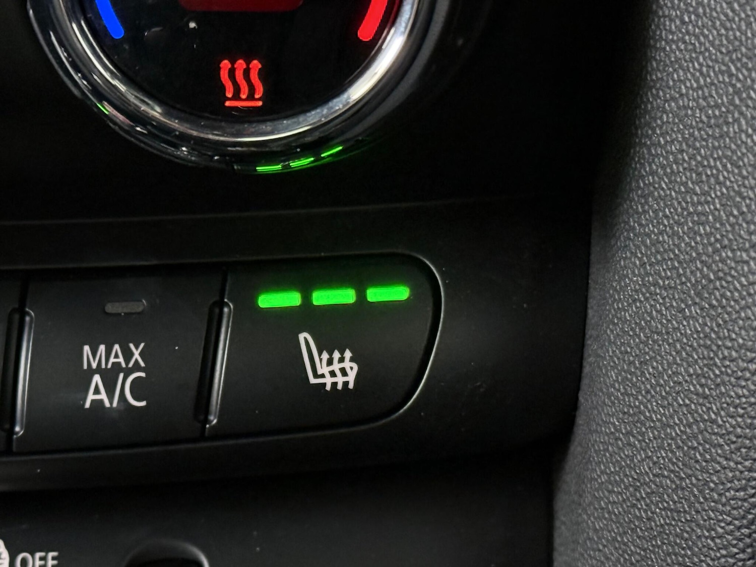 Used MINI Convertible 2019 for sale - 77243230: Photo 34