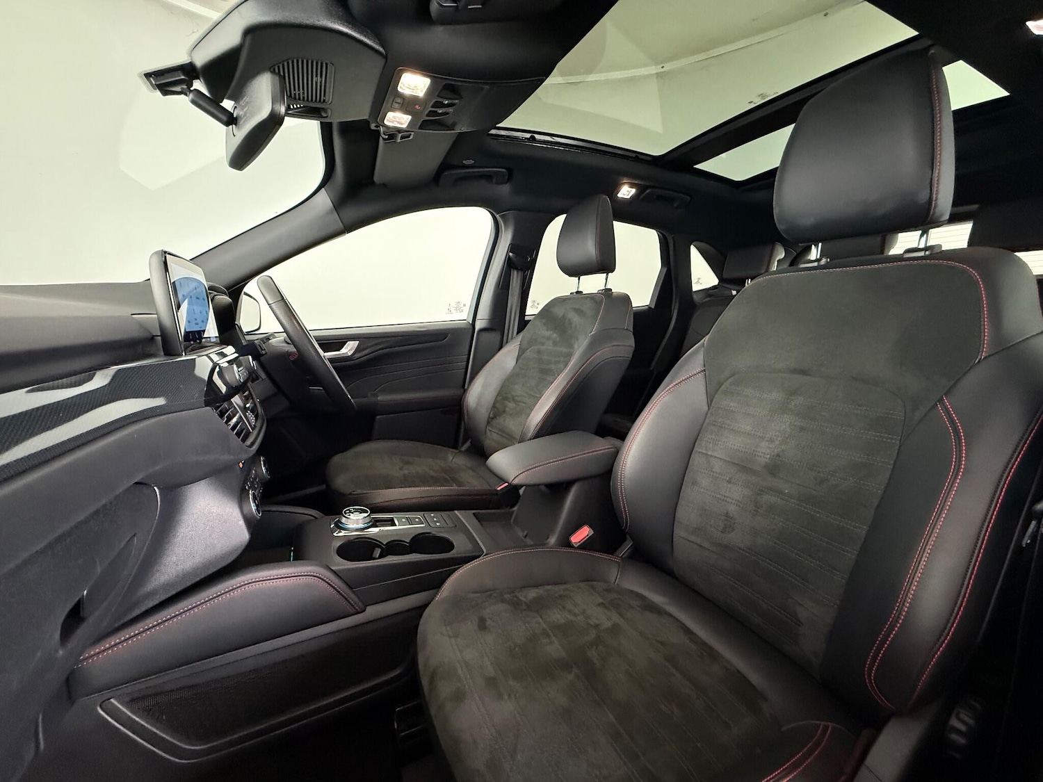 Used Ford Kuga 2023 for sale - 76467357: Photo 17