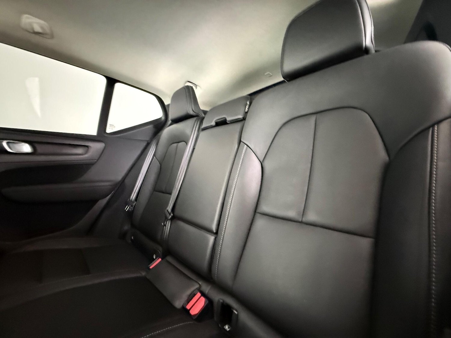 Used Volvo XC40 2018 for sale - 77260211: Photo 13