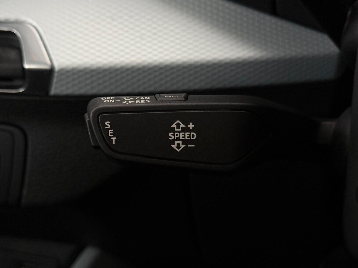 Used Audi Q2 2020 for sale - 77298004: Photo 19