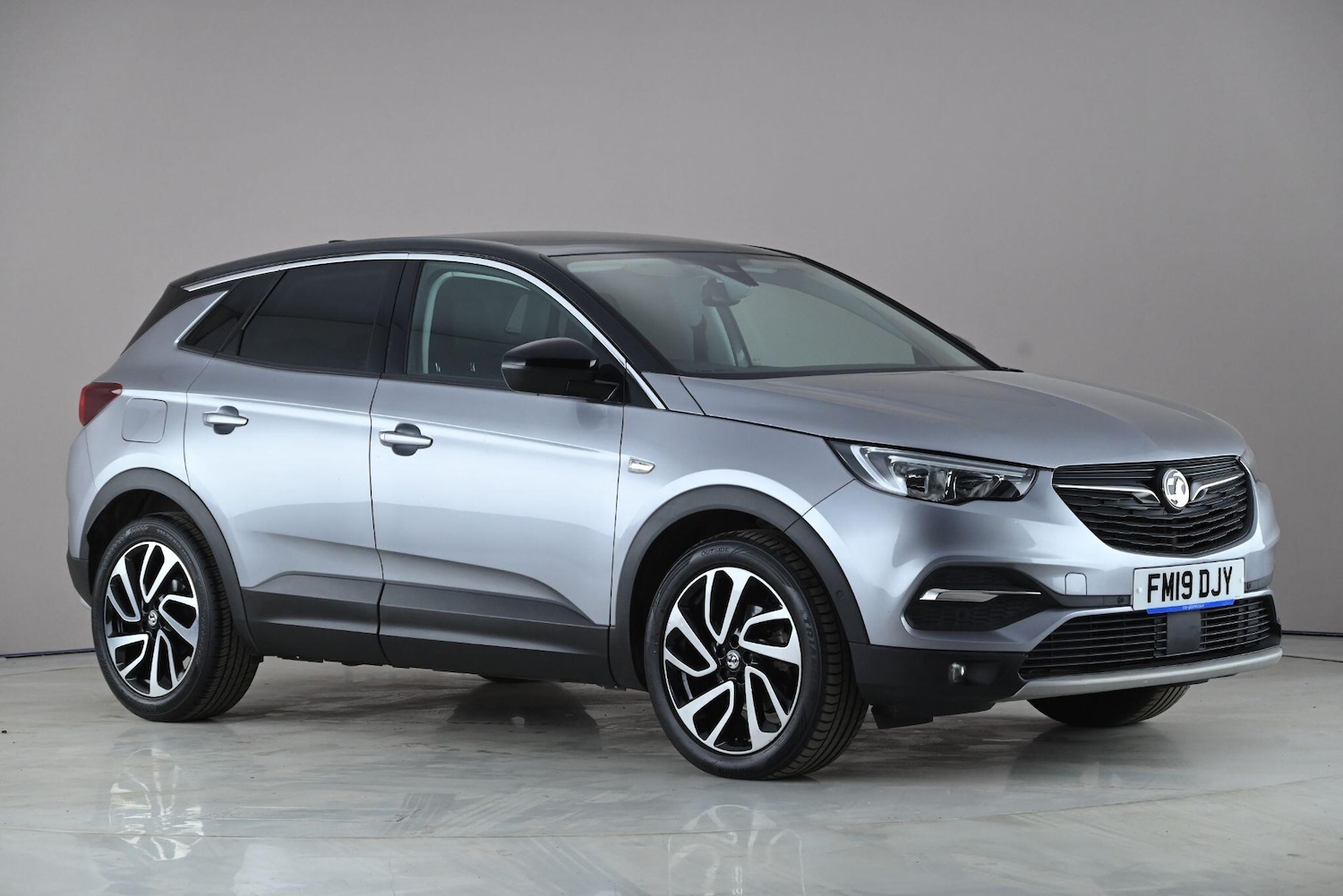 Used Vauxhall Grandland X 2019 for sale - 78132077: Photo 1