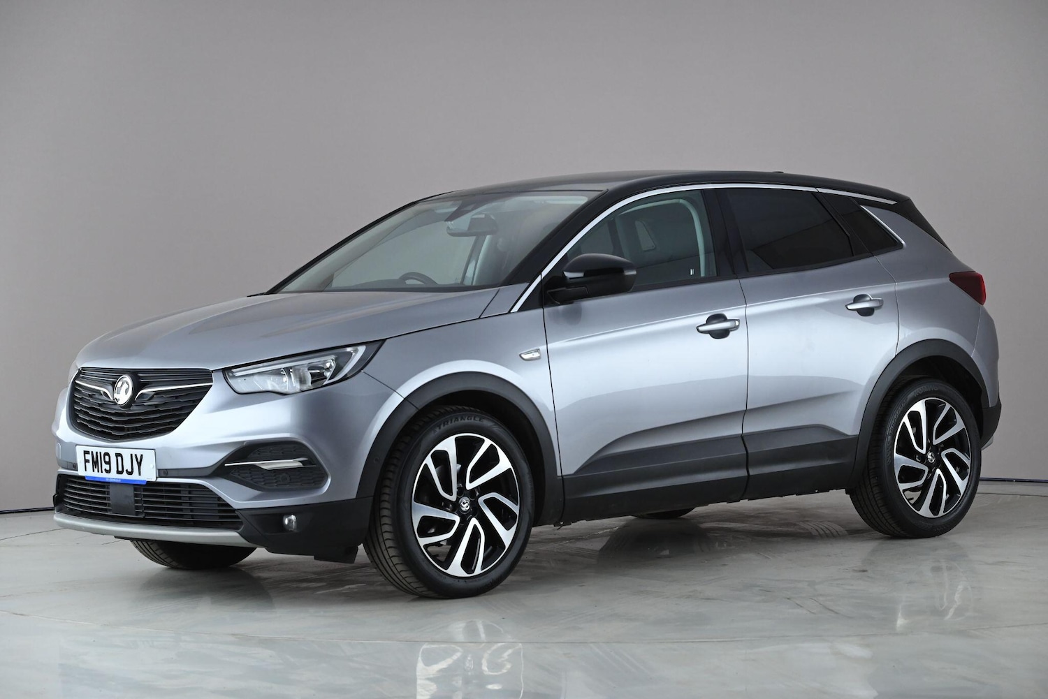 Used Vauxhall Grandland X 2019 for sale - 78132077: Photo 2