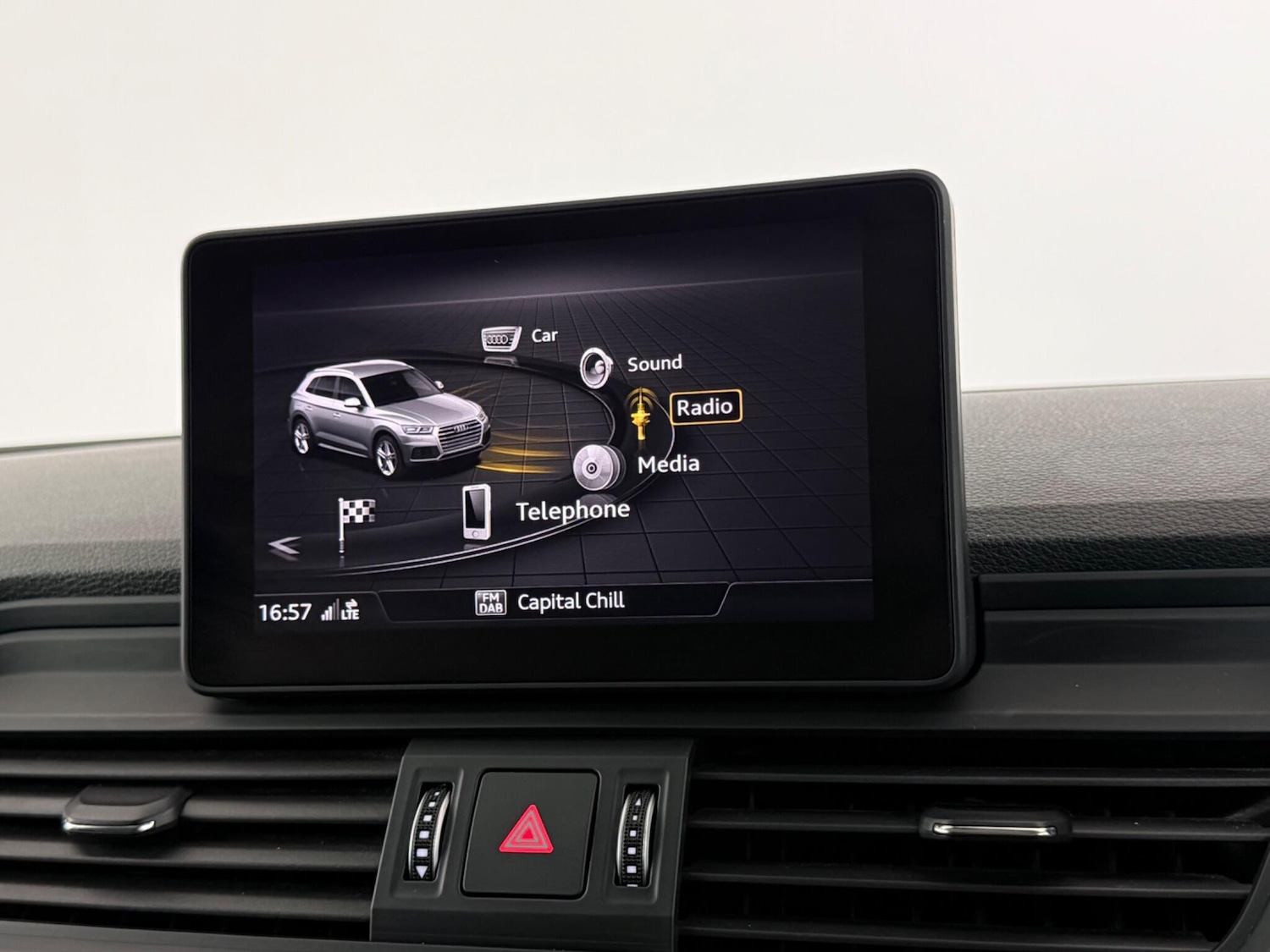 Used Audi Q5 2018 for sale - 77525206: Photo 24