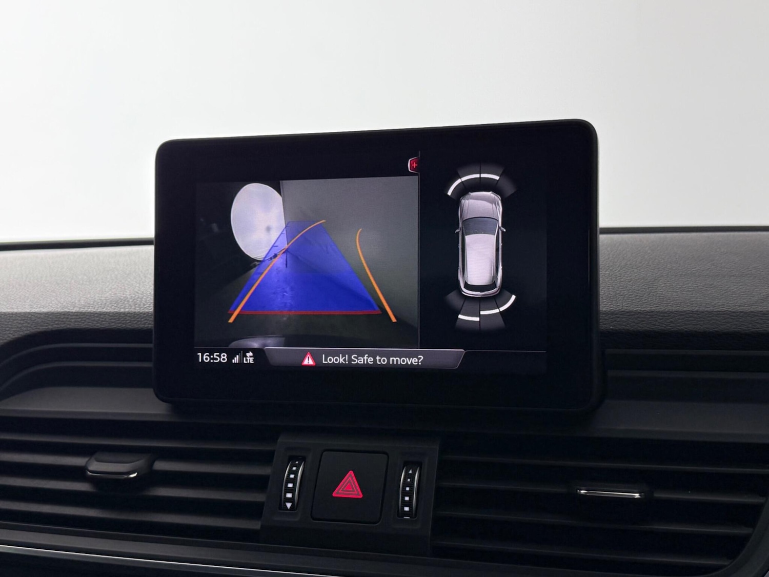 Used Audi Q5 2018 for sale - 77525206: Photo 28