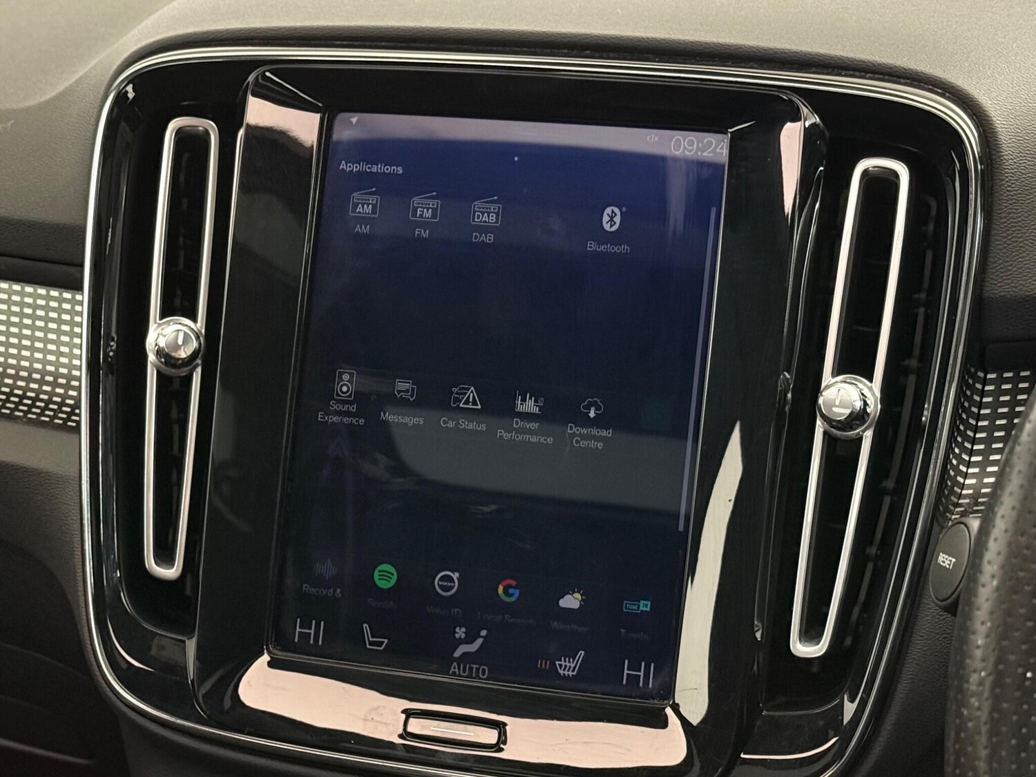 Used Volvo XC40 2019 for sale - 77825340: Photo 30