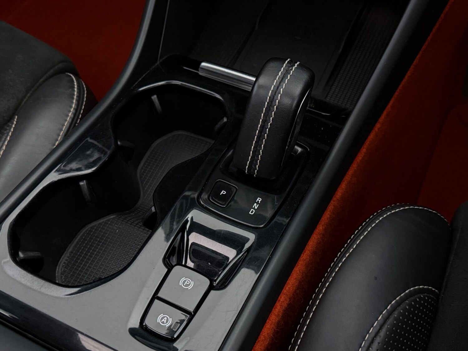 Used Volvo XC40 2019 for sale - 77825340: Photo 36