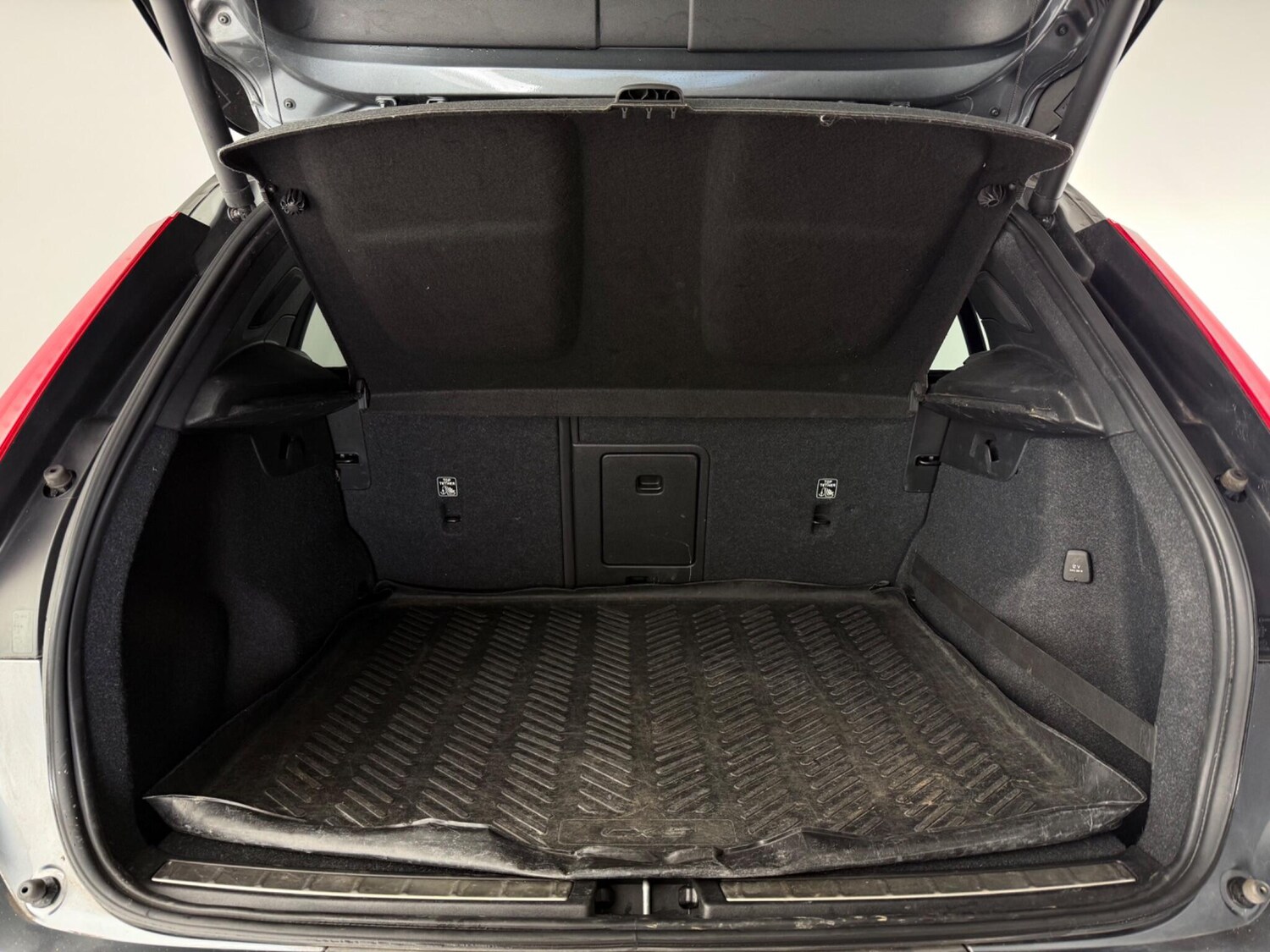 Used Volvo XC40 2019 for sale - 77825340: Photo 9