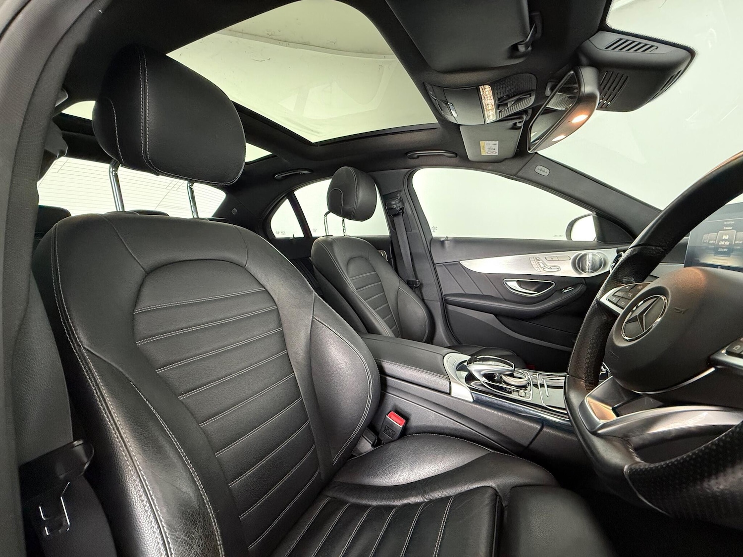 Used Mercedes-Benz C Class 2017 for sale - 77351005: Photo 12