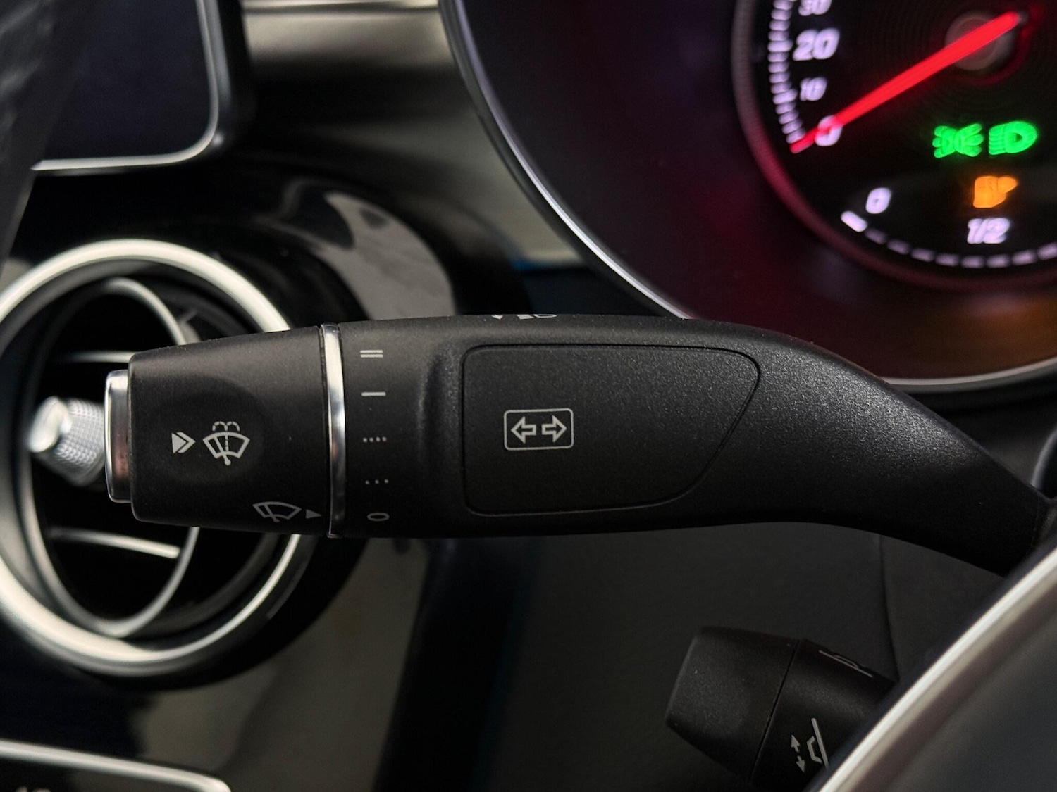 Used Mercedes-Benz C Class 2017 for sale - 77351005: Photo 22