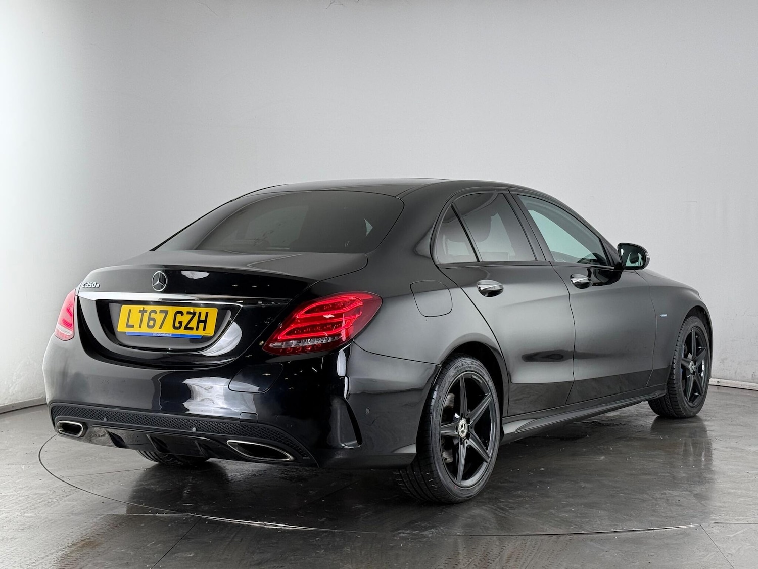 Used Mercedes-Benz C Class 2017 for sale - 77351005: Photo 6