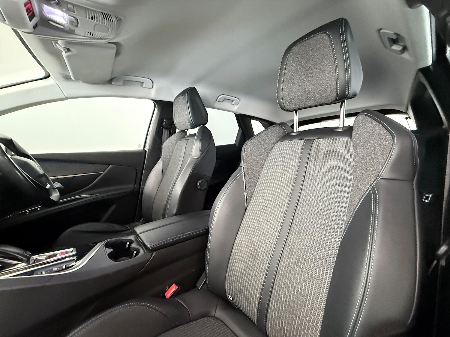 Used Peugeot 3008 2022 for sale - 77292151: Photo 11