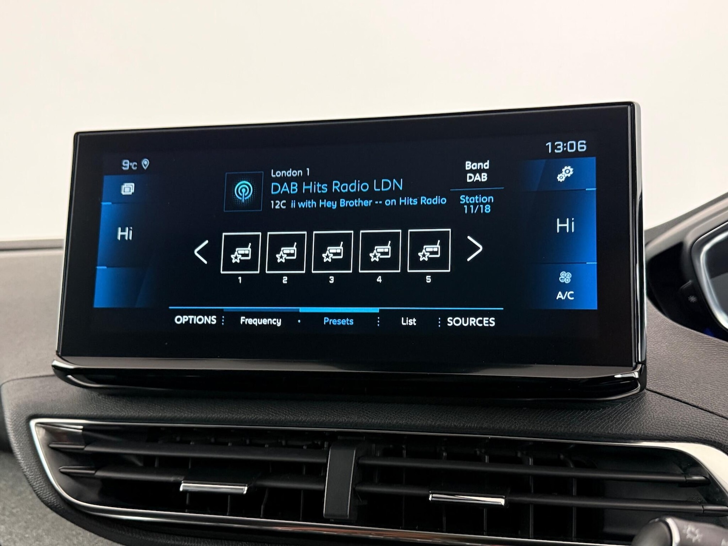 Used Peugeot 3008 2022 for sale - 77292151: Photo 25