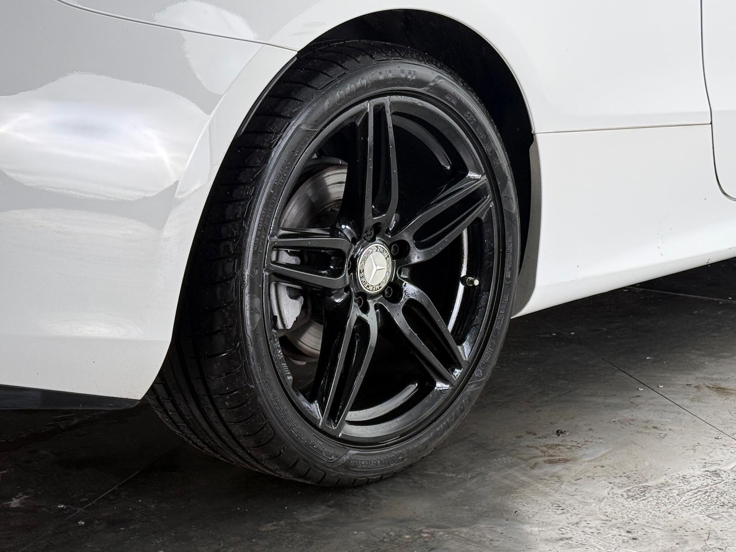 Used Mercedes-Benz E Class 2019 for sale - 76467399: Photo 17