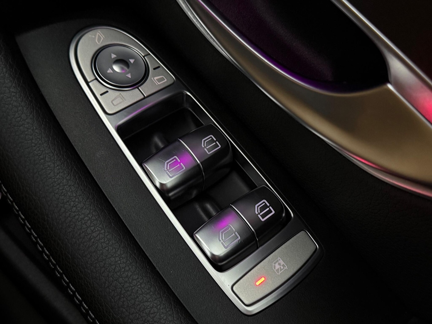 Used Mercedes-Benz E Class 2019 for sale - 76467399: Photo 26