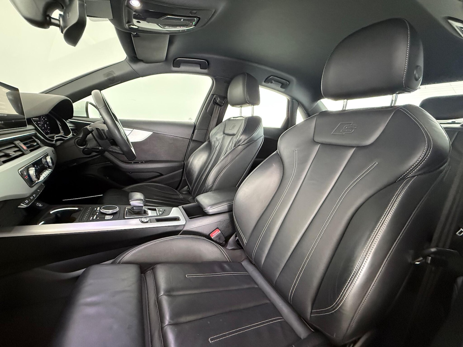 Used Audi A4 2018 for sale - 77246279: Photo 14