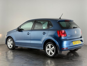 Used Volkswagen Polo 2017 for sale - 76467347: Photo