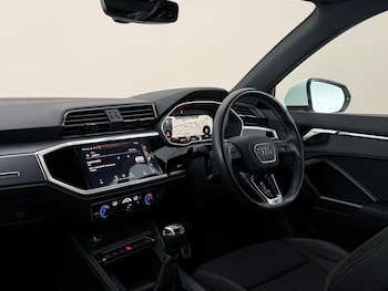 Used Audi Q3 2022 for sale - 78898894: Photo