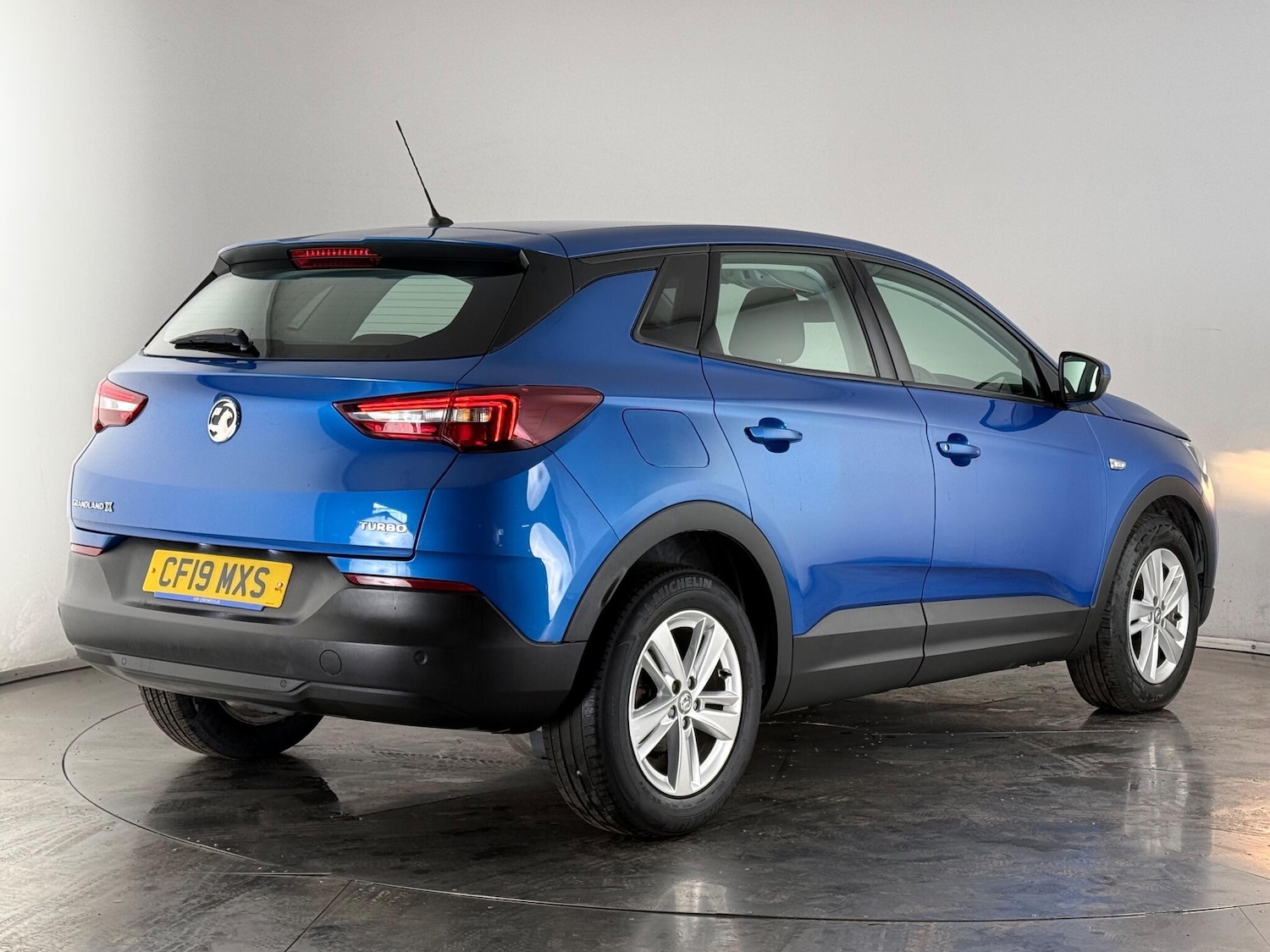 Used Vauxhall Grandland X 2019 for sale - 77222136: Photo 3