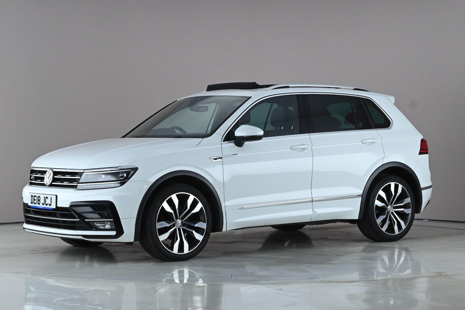 Used Volkswagen Tiguan 2018 for sale - 78065046: Photo 3