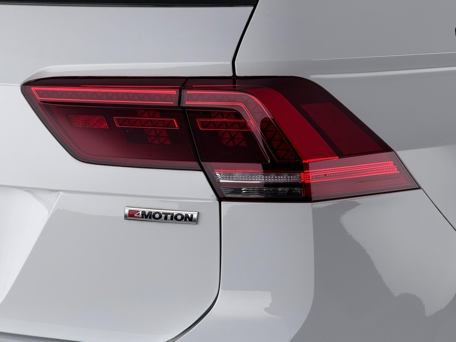 Used Volkswagen Tiguan 2018 for sale - 78065046: Photo 9