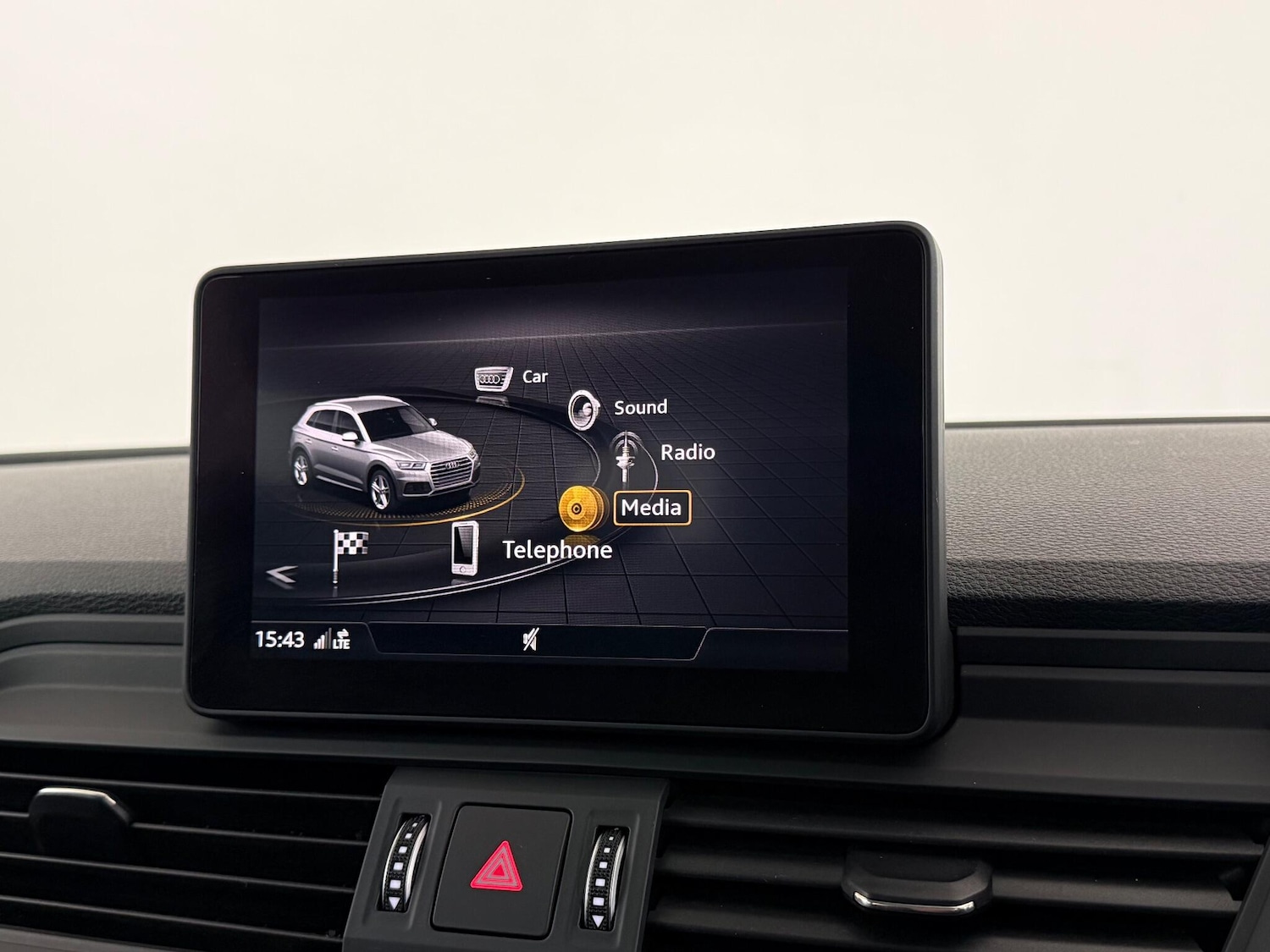 Used Audi Q5 2018 for sale - 77259572: Photo 29