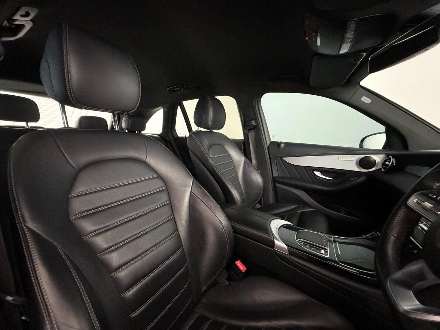 Used Mercedes-Benz GLC 2022 for sale - 77984727: Photo 11